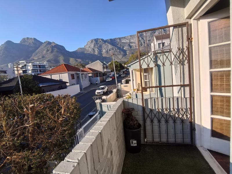 1 Bedroom Property for Sale in Gardens Western Cape